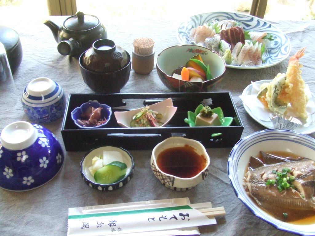 Ryokan Ginsuikaku Maizuru Esterno foto