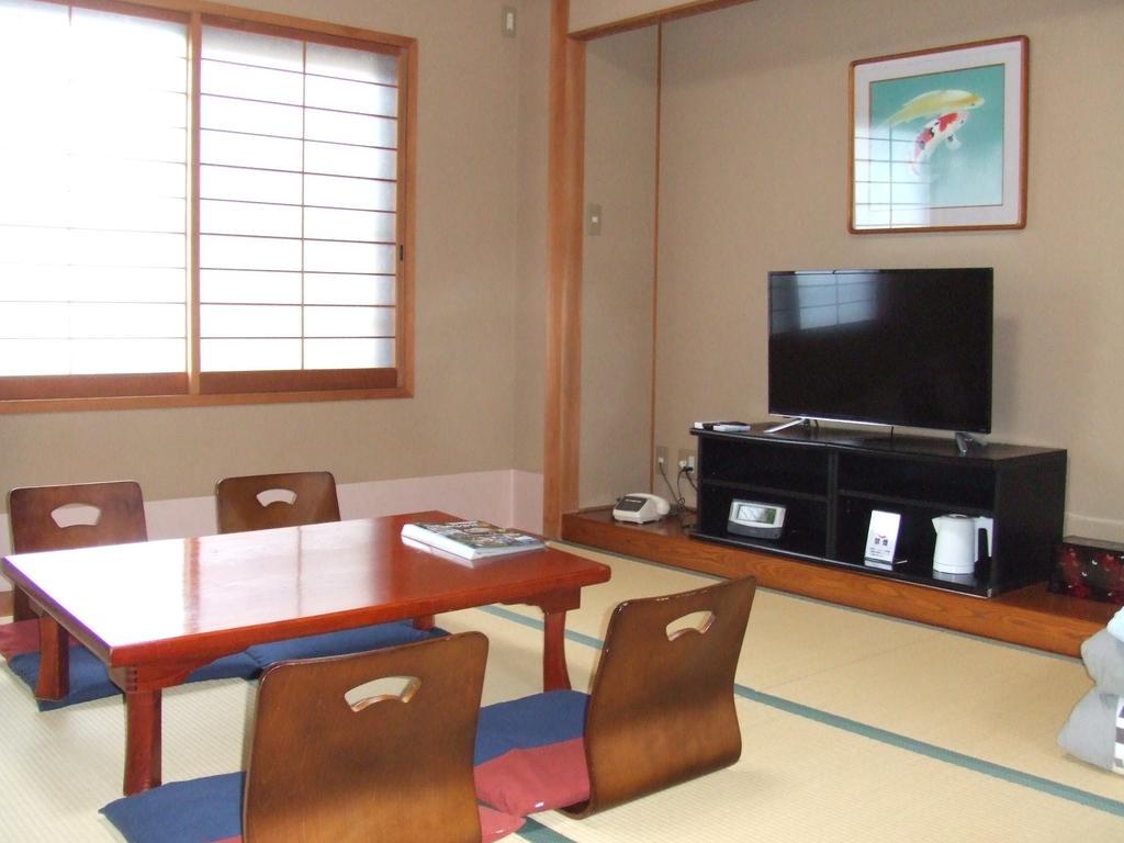 Ryokan Ginsuikaku Maizuru Esterno foto
